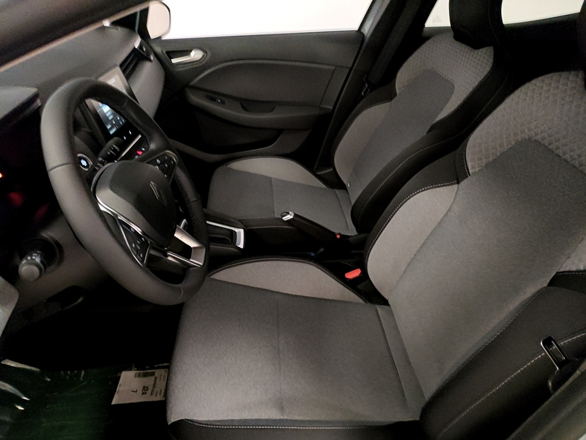 Image véhicule  Renault Clio (5) (12)