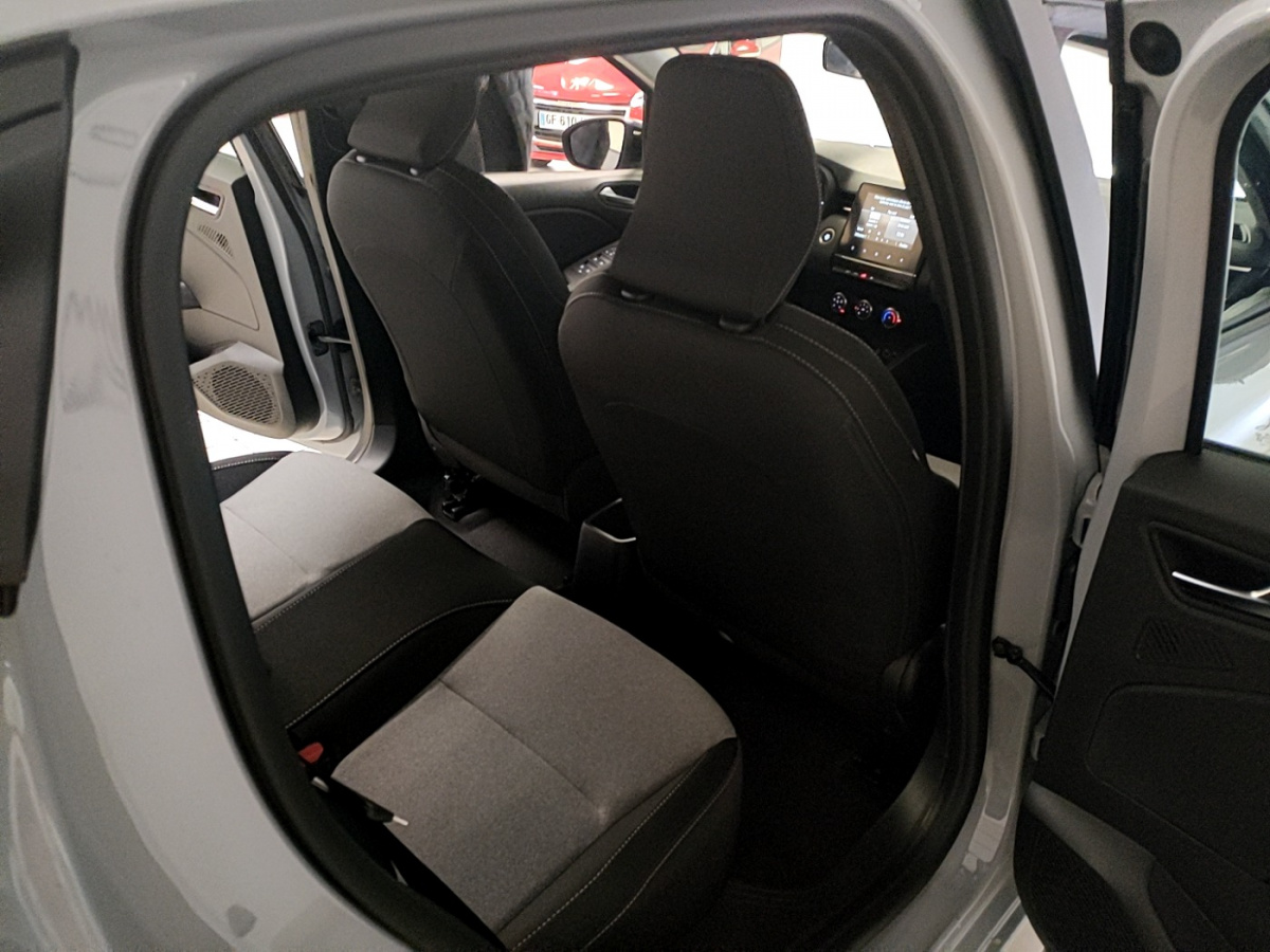 Image véhicule  Renault Clio (5) (14)