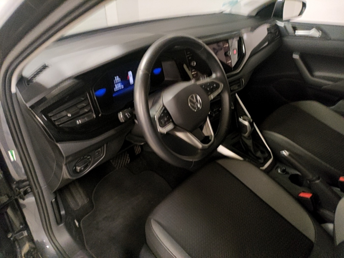 Image véhicule  Volkswagen Polo (6) (12)